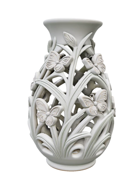 Segmented vase model